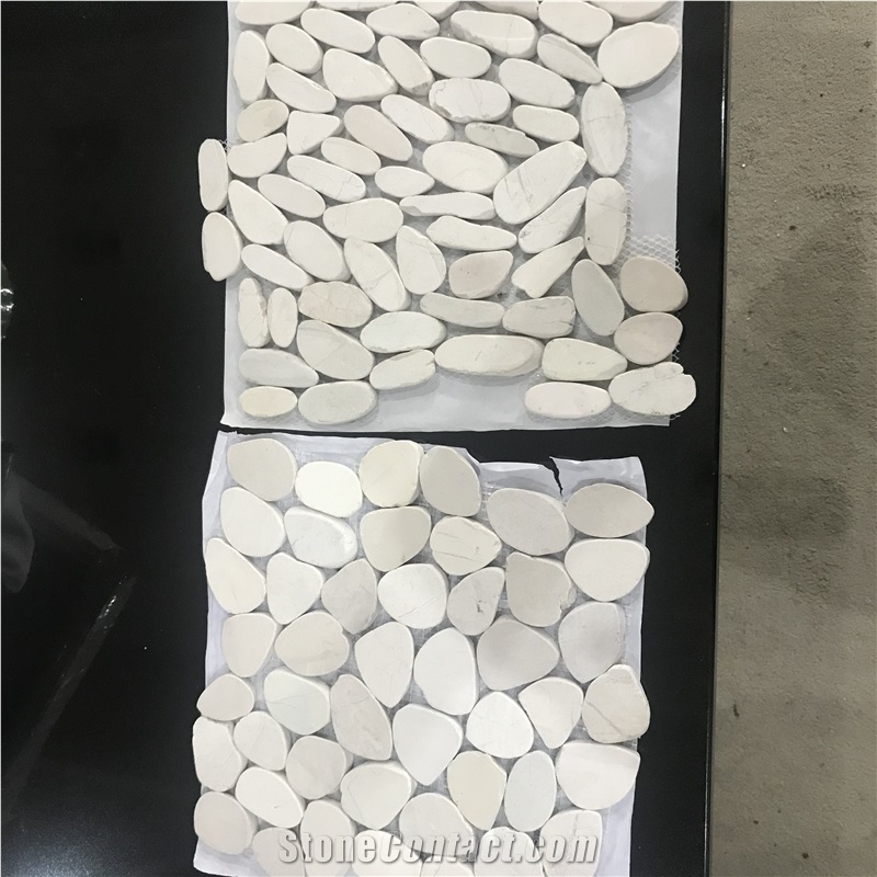 White Pebble Stone Mosaic Tiles for Garden