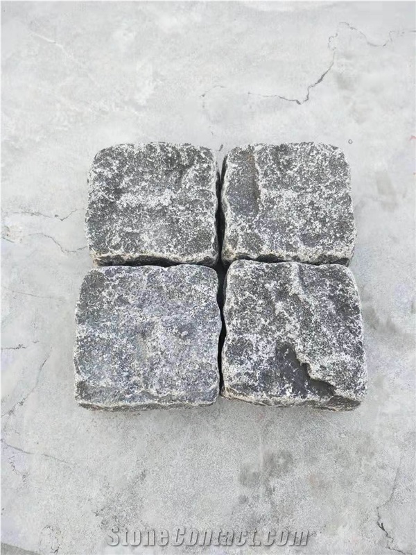 Blue Limestone Cubbles Pavers