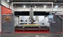 Helios Dea revolutionary bridge saw and machining center with 5 interpolated axis