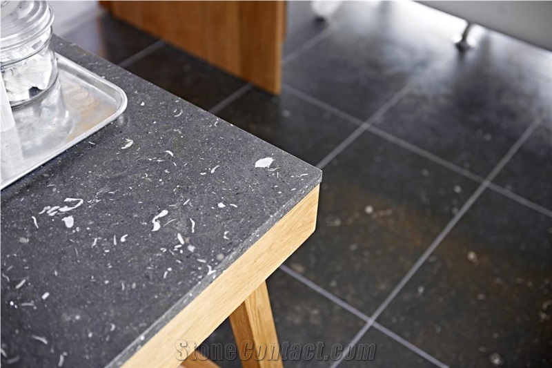 Gris De Catalan Limestone Kitchen Floor Tiles