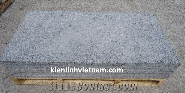 Volcanic Stone - Exterior Wall Grey Basalt