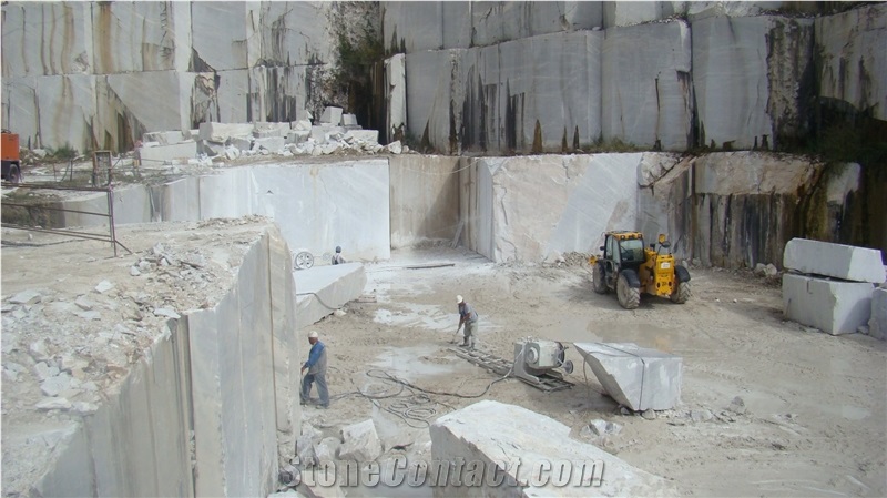Caska Marble- Chashka Krin Marble Blocks
