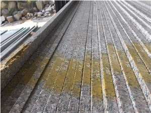 Gl Pink Granite Slabs Polished 600-700up X 2400up X 18-20mm Cheap Prices