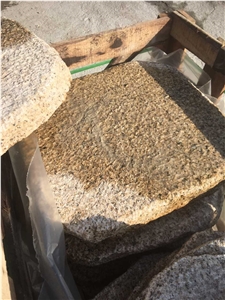 Vietnam Yellow Granite Paving Stone