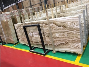 Wood Veined Onxy Slabs & Tiles
