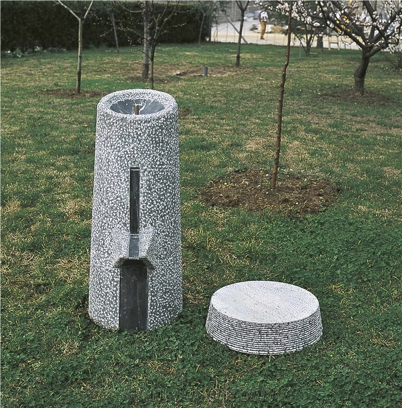 Rivolo Fountain with Bardiglio Imperiale Marble