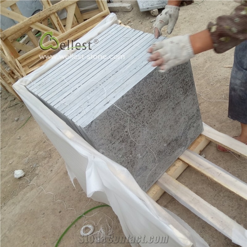 Flamed Grey Bluestone Paving Tiles