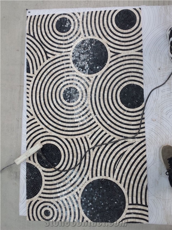 Round Pattern Marble Mosaic Medallions Black White