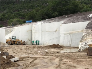 Di Capri Granite Blocks, Brazil White Granite