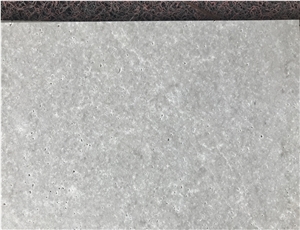 China Honed Silver Ash Travertine Blocks Tiles