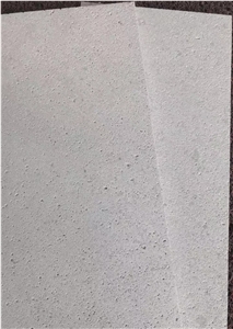 China Honed Silver Ash Travertine Blocks Tiles