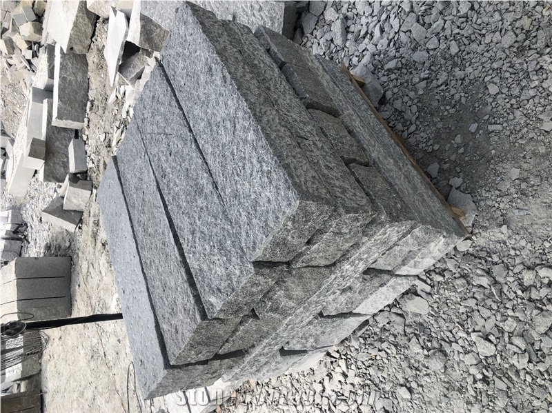 G603 Kerbstone Rough Picked, Split, Cleft