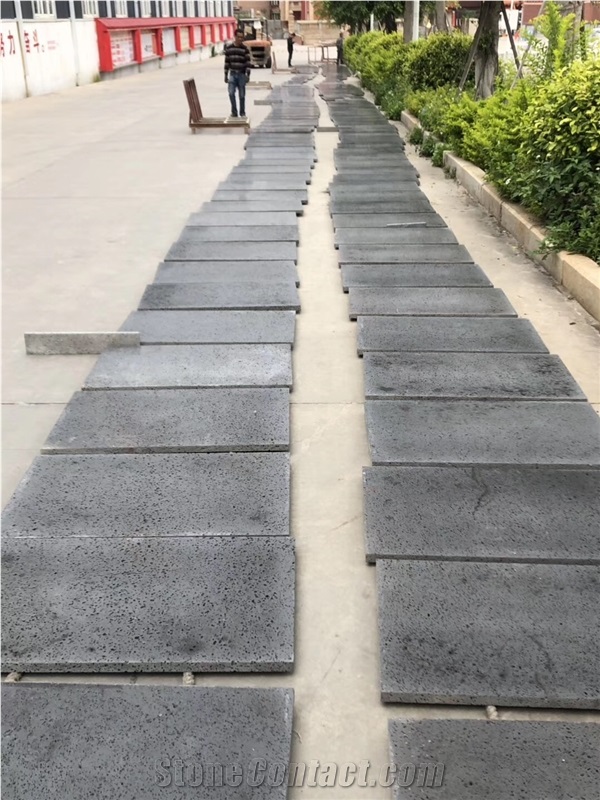 Natural Honed Blustone Flooring Tiles