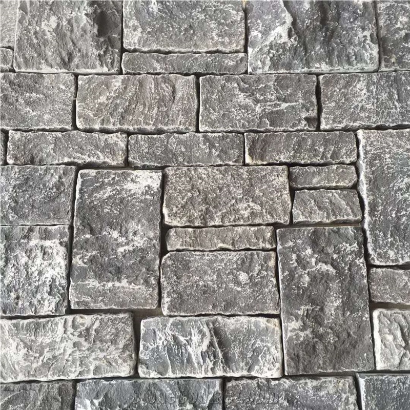 Bluestone Natural Split Corner and Tiles