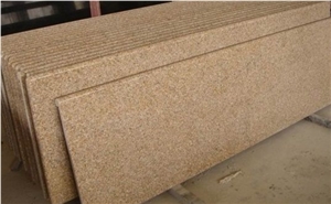 G682 Rusty Granite Polished Countertop Kitchen Top