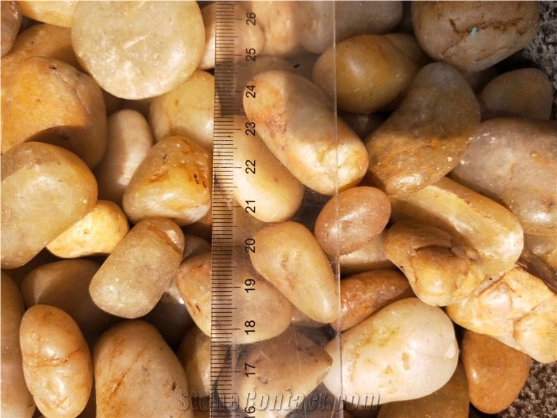Hot Sale Colorful Polished Pebble Stone in Stock