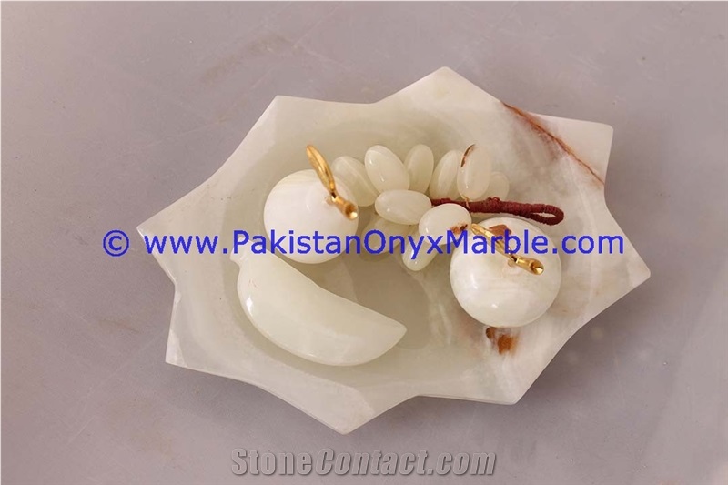 Onyx Fruits Plates Dishes Trays with Fruits