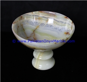Onyx Pedestal Fruits Bowls