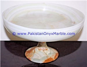 Onyx Pedestal Fruits Bowls