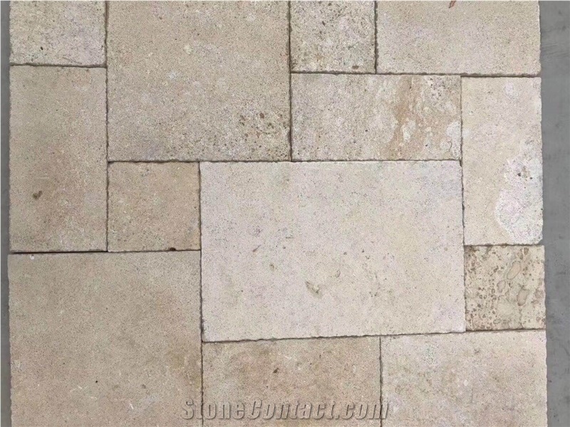 Beige Travertine Villa Pattern Floor Paving