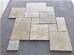 Beige Travertine Villa Pattern Floor Paving