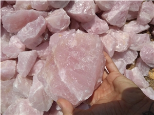 Pink Quartz Gemstone