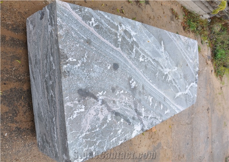 Amfibolit Granatoviy Granite (Ice Tundra) Slabs