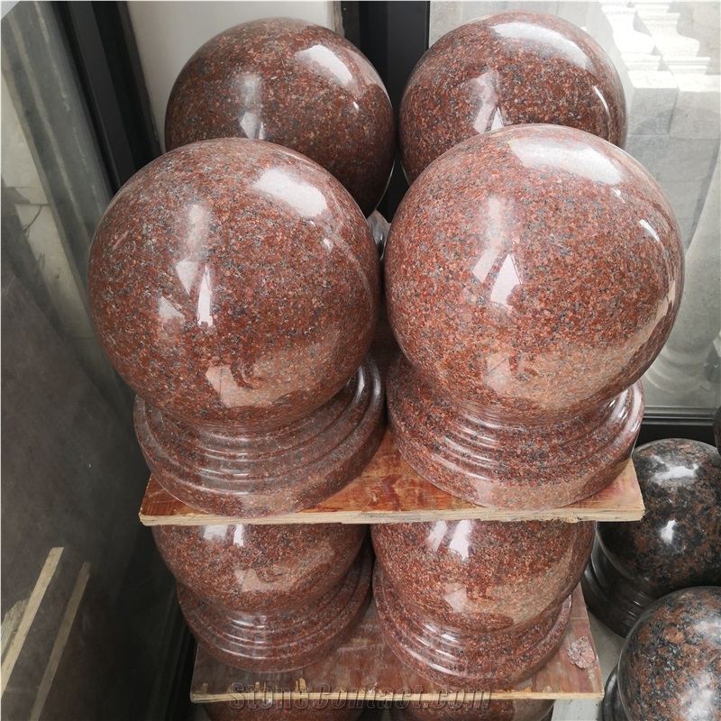 India Royal Red Granite Park Round Ball Bollards