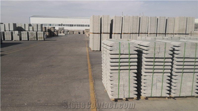 China Supplier Khaki Gold Granite Flamed