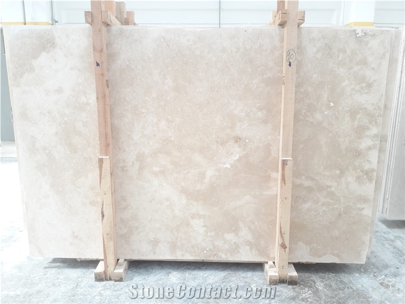 Light/Ivory Travertine Slabs Cross-Cut
