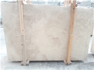 Light/Ivory Travertine Slabs Cross-Cut