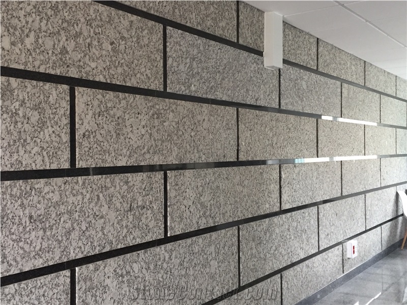 Gran Perla Granite Slabs & Tiles