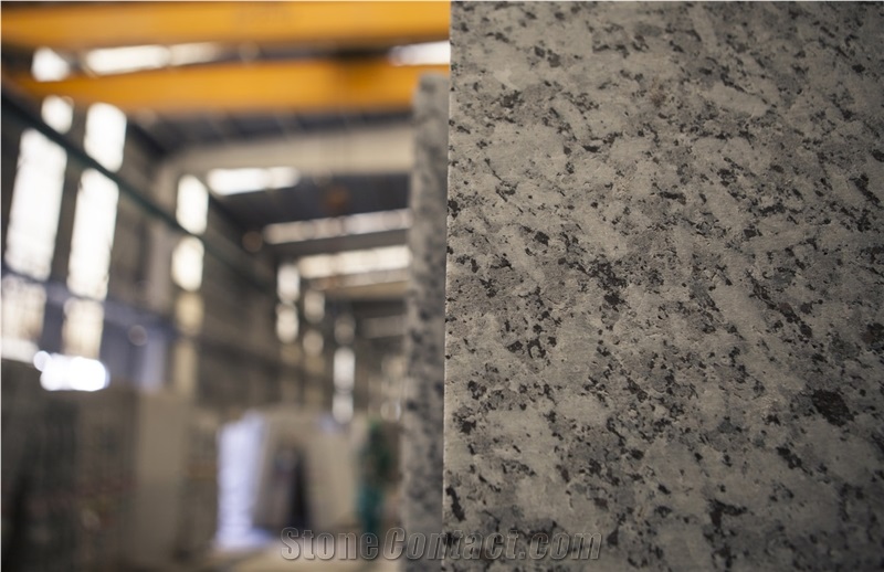 Gran Perla Granite Slabs & Tiles