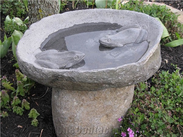 Two Frog Birdbath