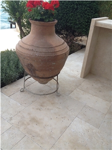 Ivory Travertine Swimming Pool Tiles Non-Slip