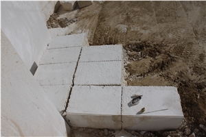 Crema Marfil Marble Blocks