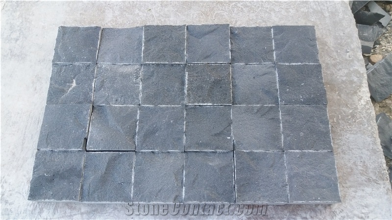 Top Natural- Basalt Cut 5 Sides Cobble Stone