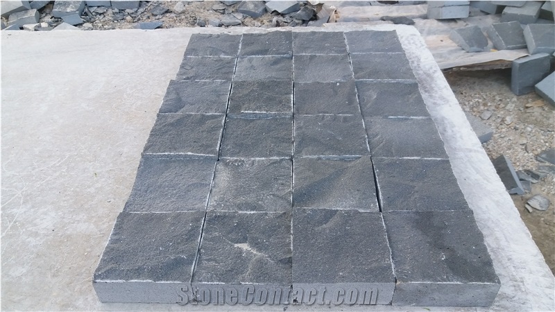 Top Natural- Basalt Cut 5 Sides Cobble Stone