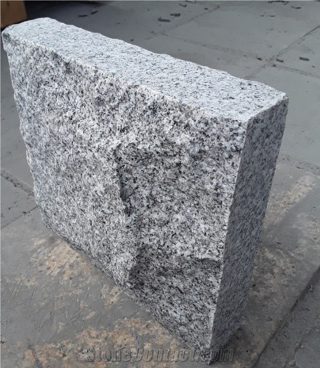 Yellow Granite Mushroom Stone for Garden Walling