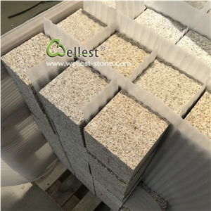 Yellow Beige Bush Hammered Driveway Granite Setts
