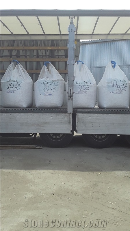 Marble Chippings 10-20mm