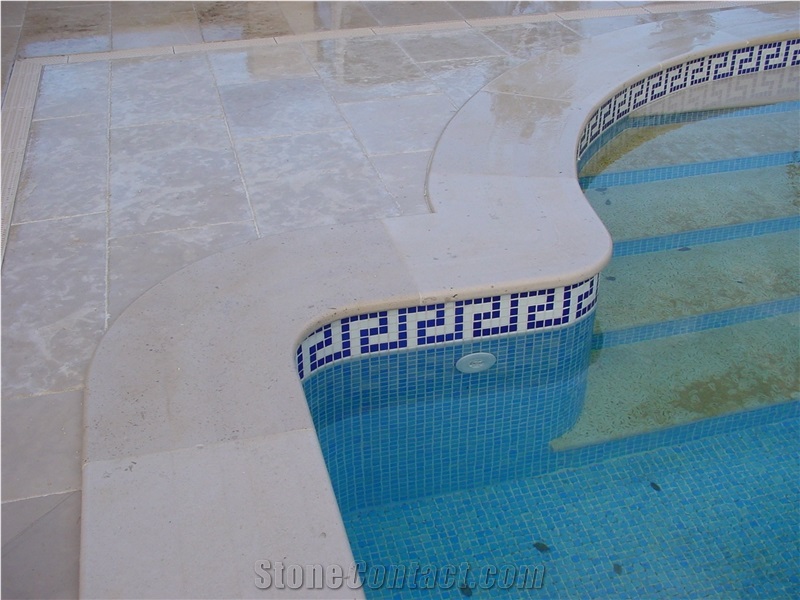 Limestone Pool Coping