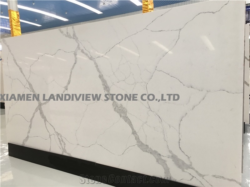 White Quartz Calacatta Slab
