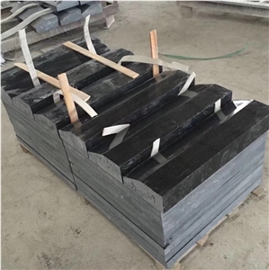 China Black Granite Stairs Price