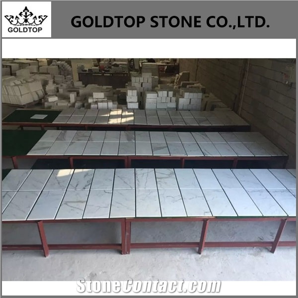Calcatta Gold White Marble Flooring Statuary White