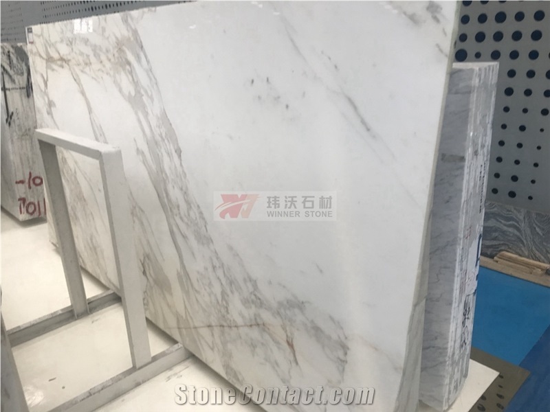 Calcutta Gold Marble Book Matching Pattern Slabs