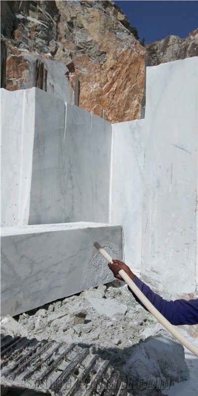 Naya White Marble Blocks