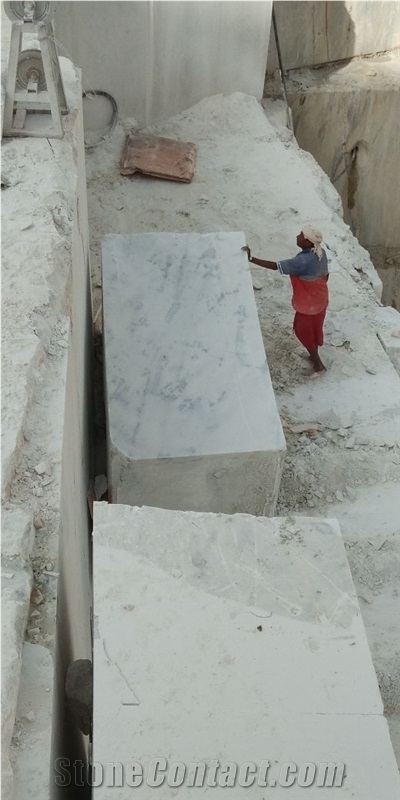 Naya White Marble Blocks