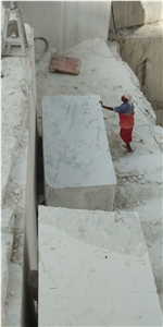 Naya White Marble Blocks