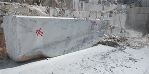 Naya White Marble Blocks